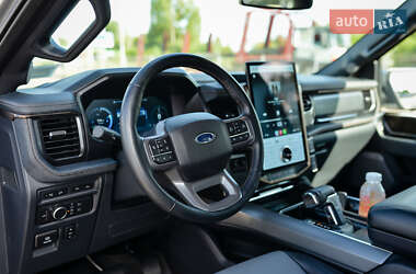 Пикап Ford F-150 2022 в 