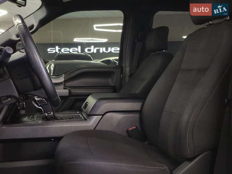 Пикап Ford F-150 2015 в Николаеве