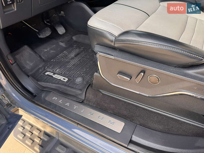 Пикап Ford F-150 2023 в Тернополе