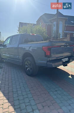 Пикап Ford F-150 2023 в 