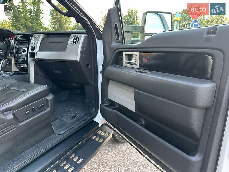 Пикап Ford F-150 2012 в Первомайске