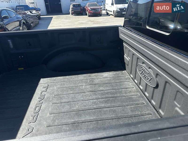 Пикап Ford F-150 2023 в Киеве