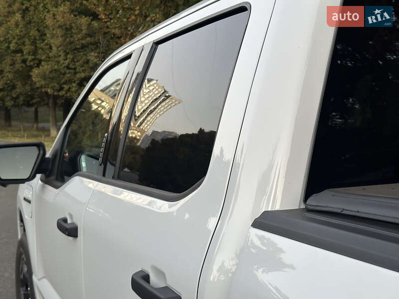 Пикап Ford F-150 2023 в Киеве