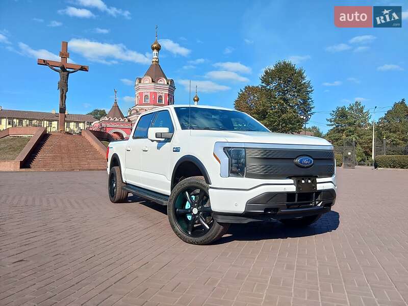 Пикап Ford F-150 2024 в Днепре фото 36 Пикап Ford F-150 2024 в Днепре