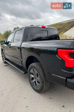 Пикап Ford F-150 2023 в 