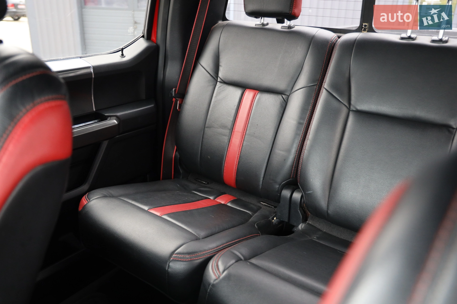 2016 Ford F-150 - мініатюра 26