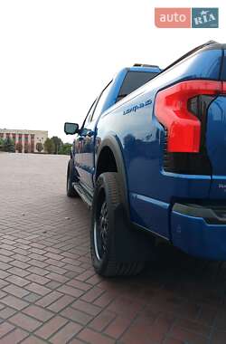 Пикап Ford F-150 2022 в 