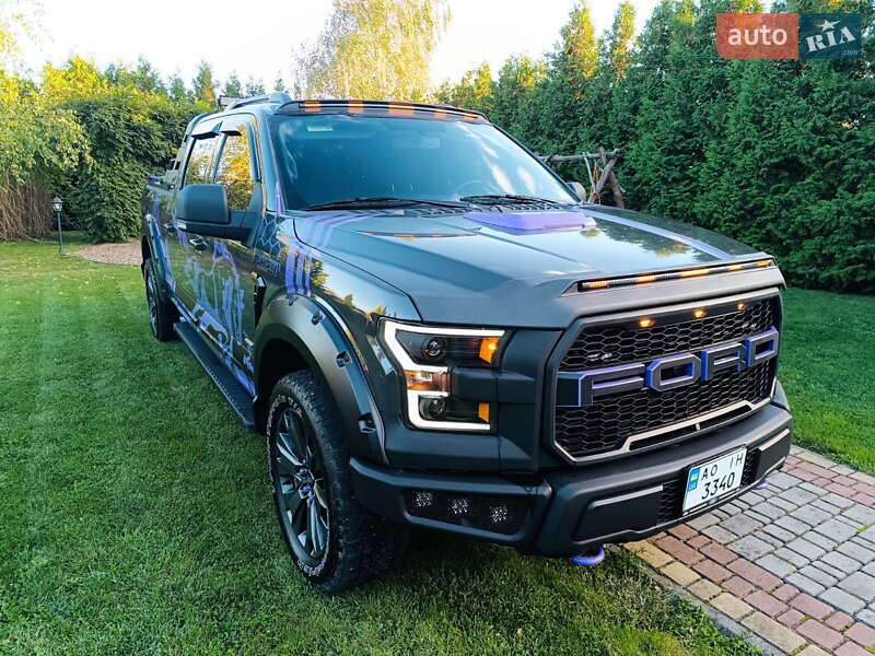 Пікап Ford F-150 2016 в 