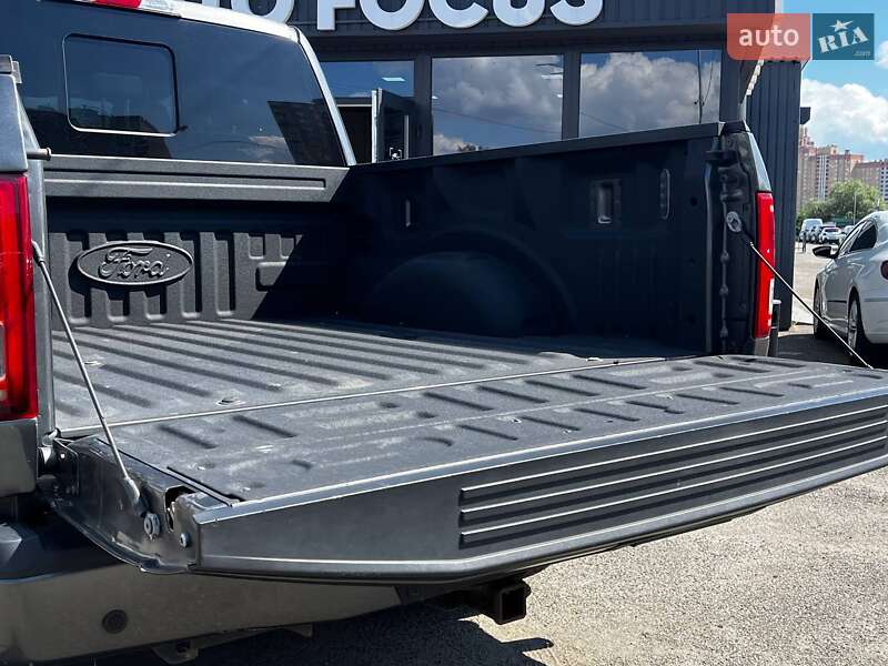 Пикап Ford F-150 2016 в Киеве