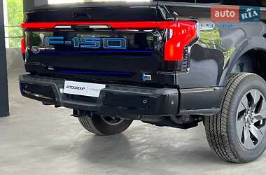 Пикап Ford F-150 2023 в 