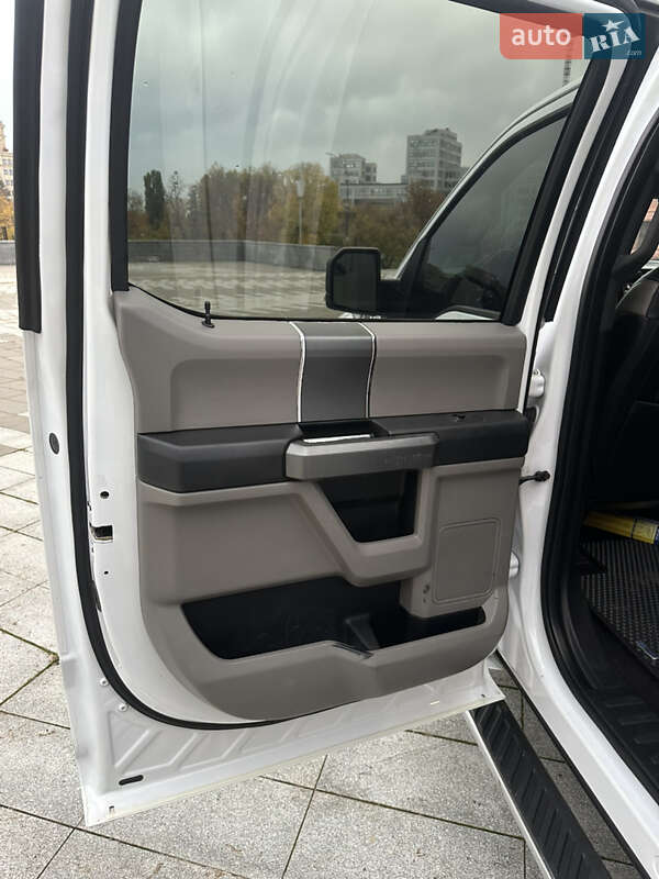Пікап Ford F-150 2016 в Харкові