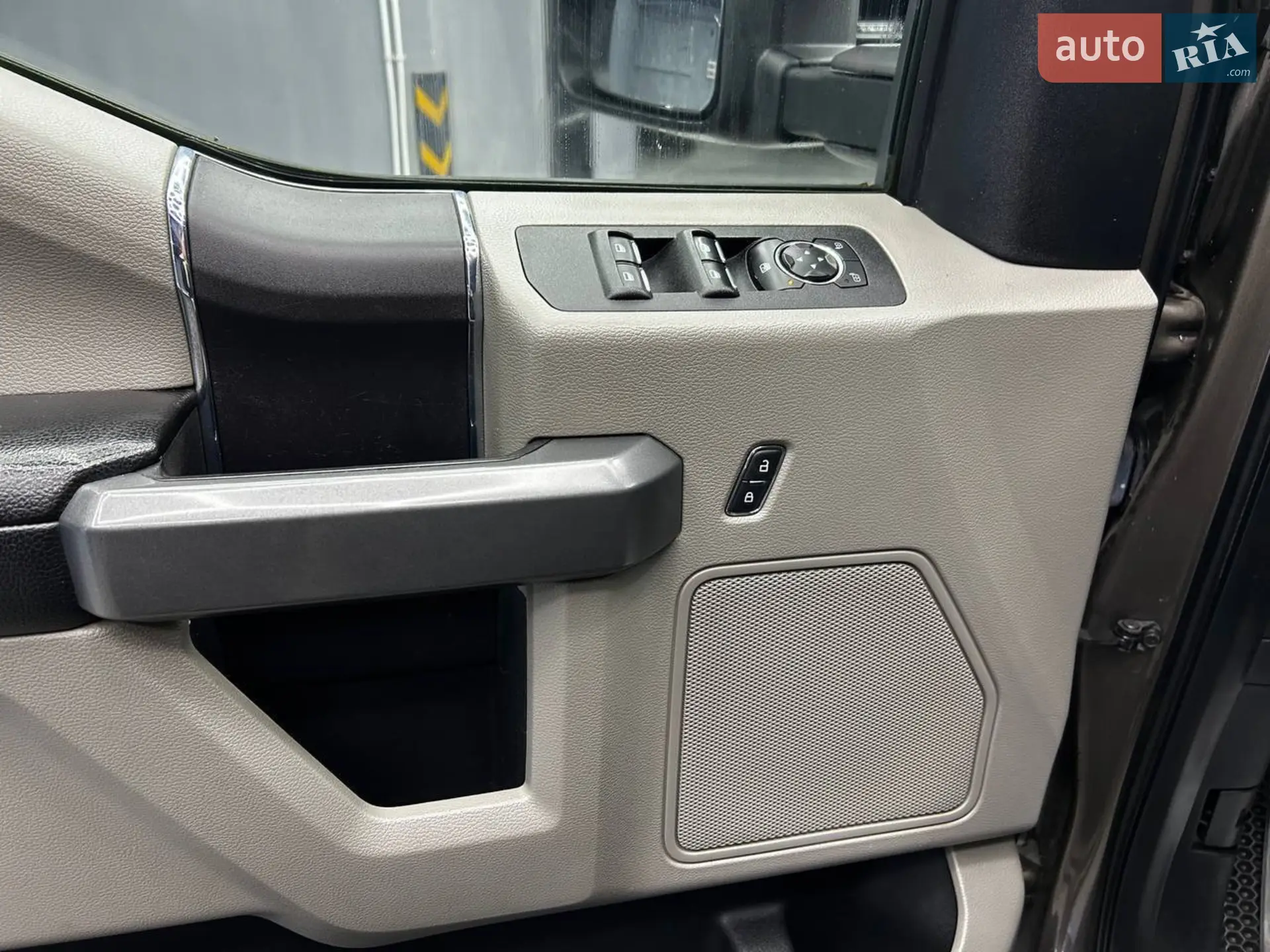 2018 Ford F-150 - мініатюра 25
