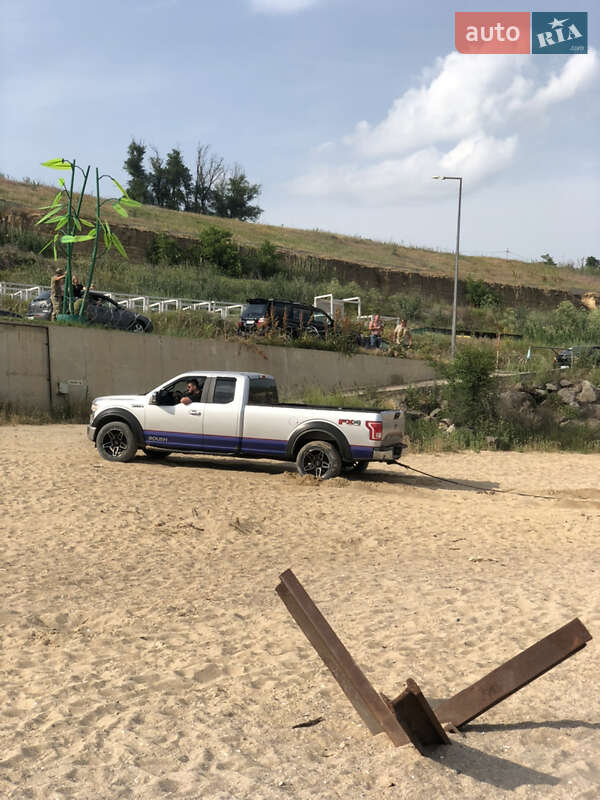 Пикап Ford F-150 2016 в Киеве фото 6 Пикап Ford F-150 2016 в Киеве