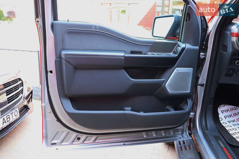 Пикап Ford F-150 2022 в Львове