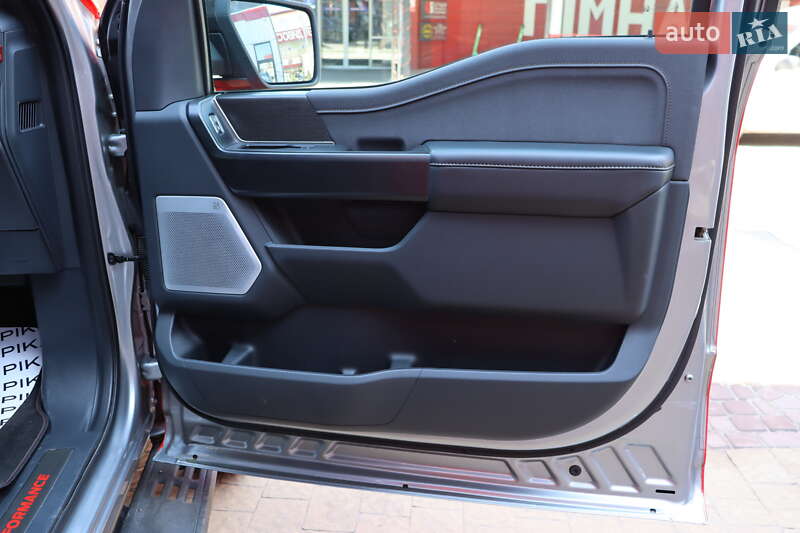 Пикап Ford F-150 2022 в Львове