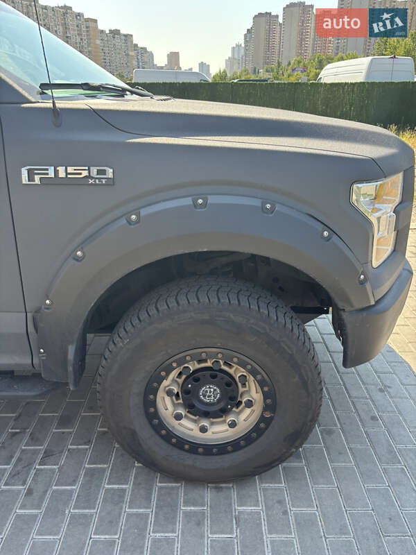 Пікап Ford F-150 2016 в Києві