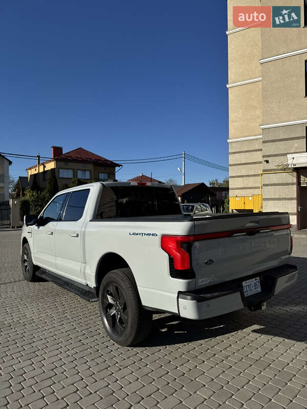 Пикап Ford F-150 2023 в Львове