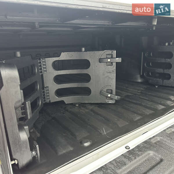 Пикап Ford F-150 2019 в Черновцах