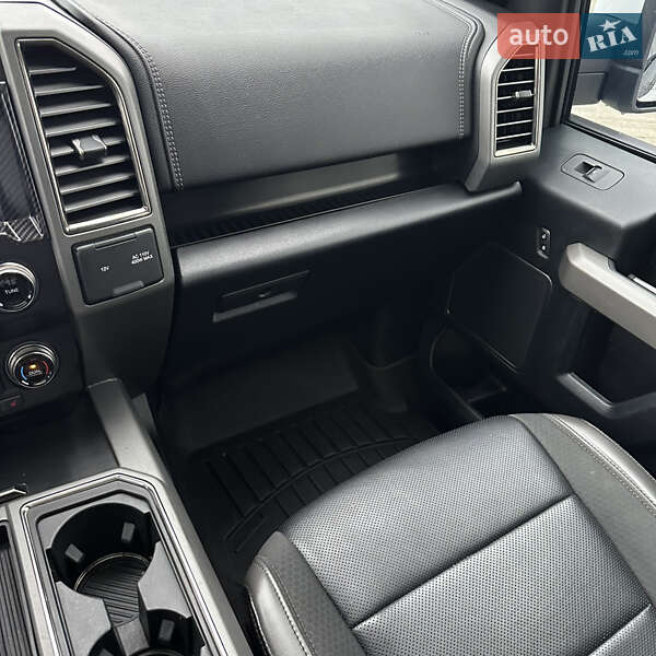 Пикап Ford F-150 2019 в Черновцах