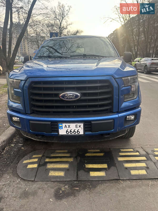 Пикап Ford F-150 2015 в Киеве