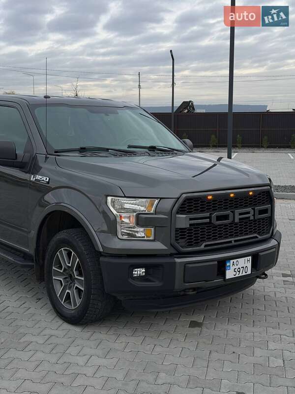 Пикап Ford F-150 2015 в Ужгороде фото 4 Пикап Ford F-150 2015 в Ужгороде