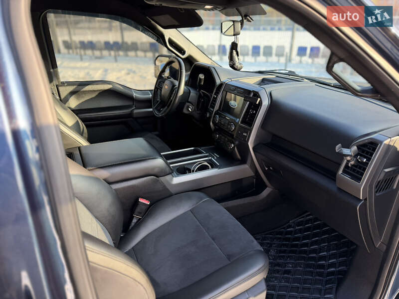 Пикап Ford F-150 2017 в Киеве