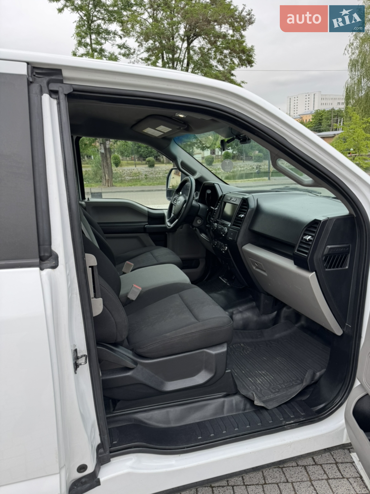 2018 Ford F-150 - мініатюра 10