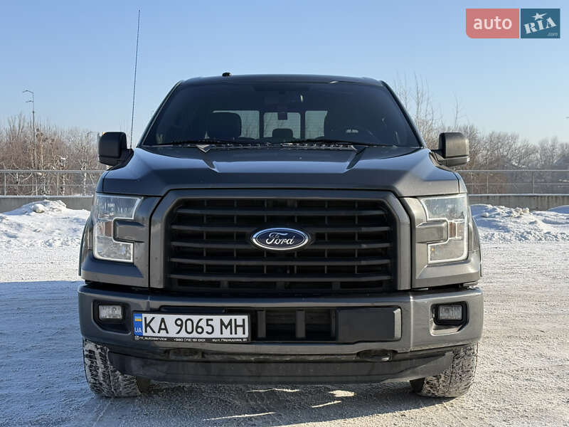 Пикап Ford F-150 2015 в Киеве