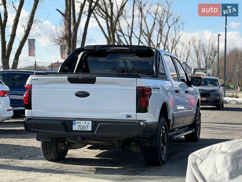 Пикап Ford F-150 2022 в Львове