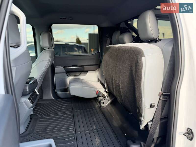 Пикап Ford F-150 2022 в Львове