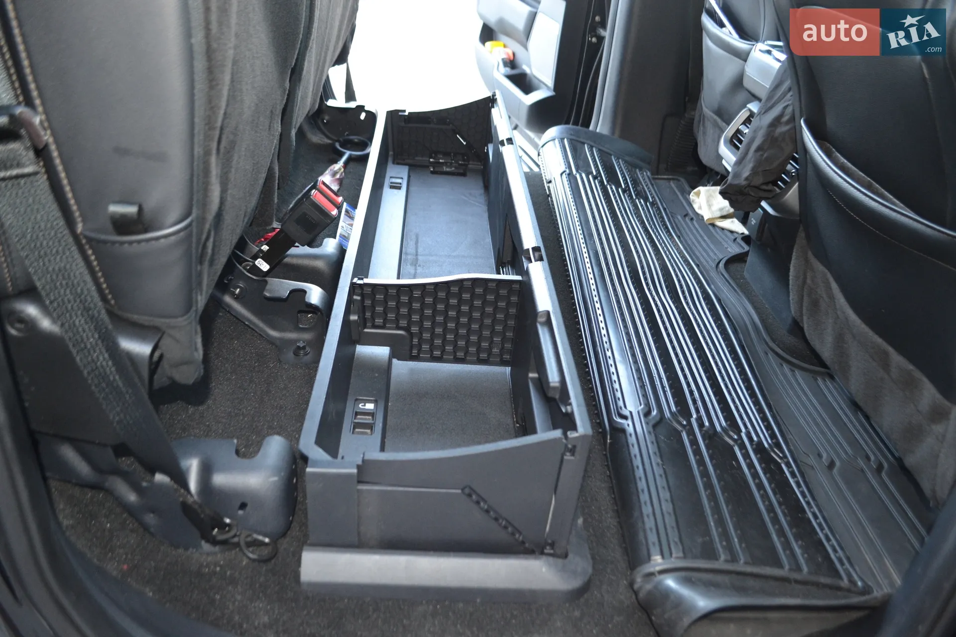 2022 Ford F-150 - мініатюра 28