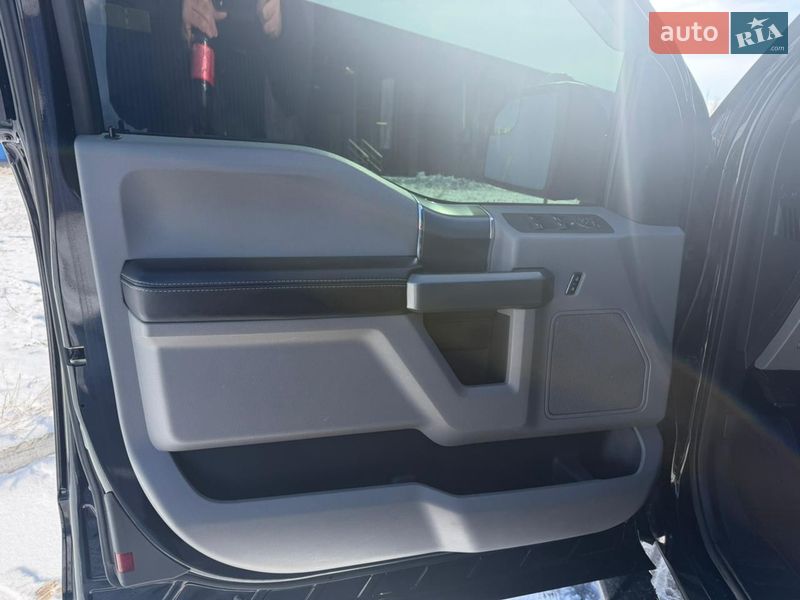Пикап Ford F-150 2017 в Кривом Роге