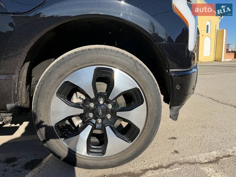 Пикап Ford F-150 2023 в Киеве фото 36 Пикап Ford F-150 2023 в Киеве