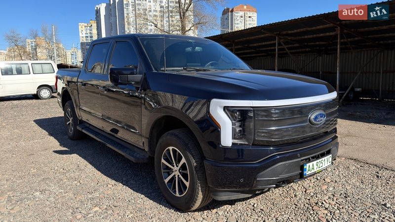 Пикап Ford F-150 2022 в Киеве фото 15 Пикап Ford F-150 2022 в Киеве
