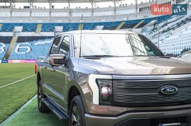 Пикап Ford F-150 2022 в Одессе