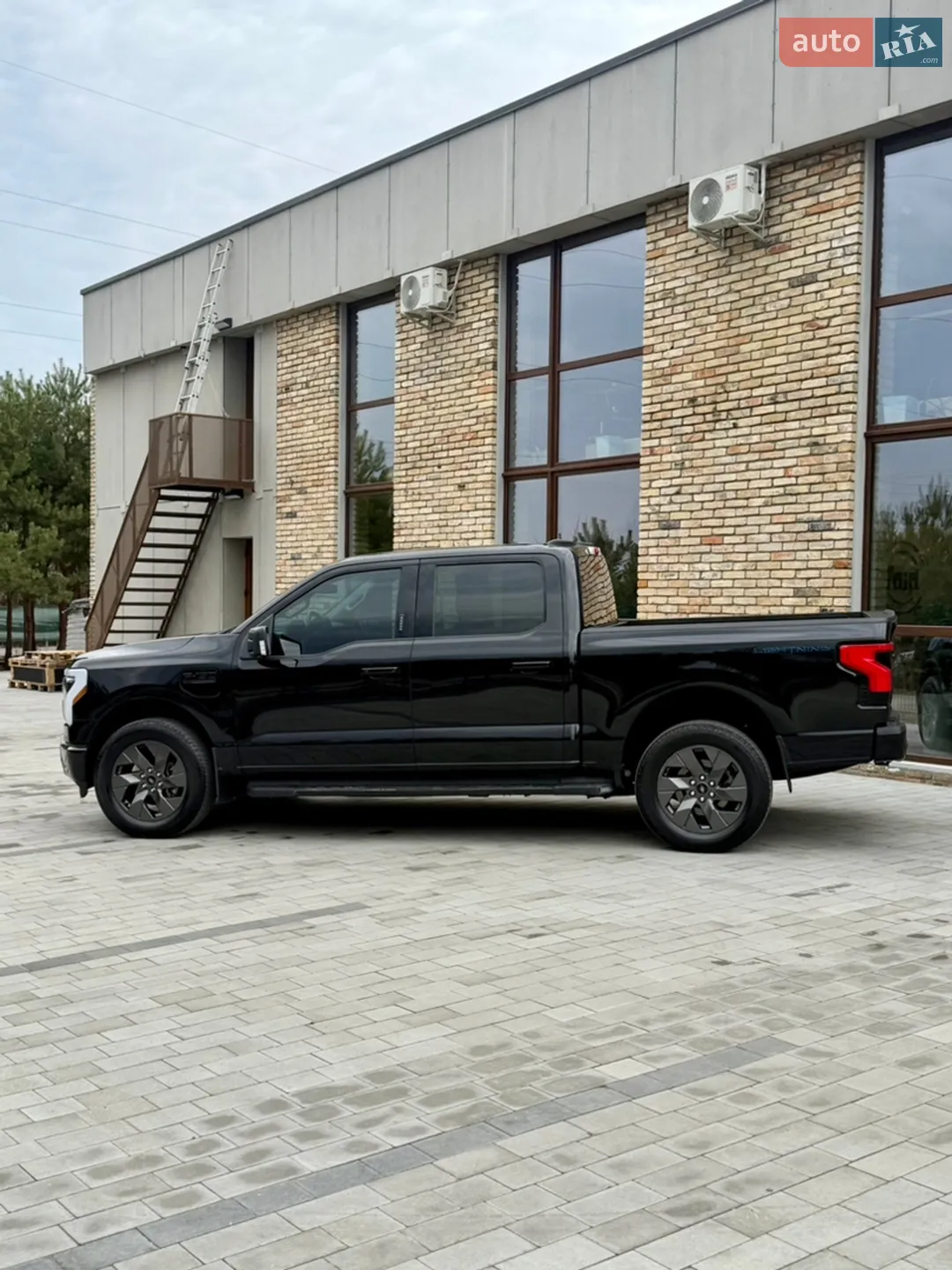 2023 Ford F-150 - мініатюра 5