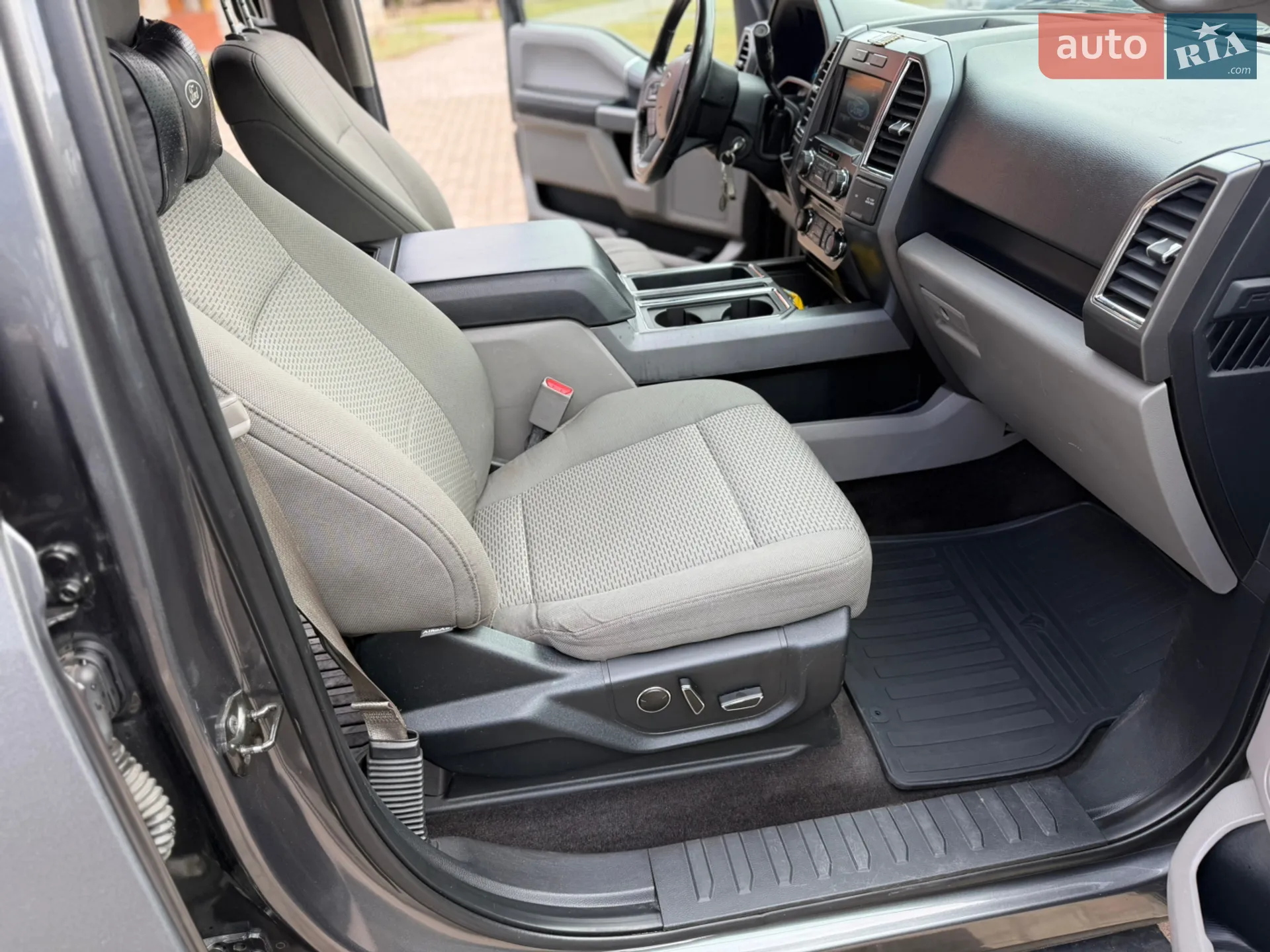 2015 Ford F-150 - мініатюра 22