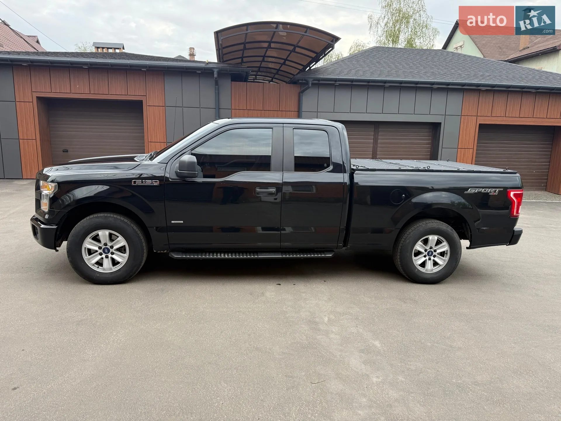 2017 Ford F-150 - мініатюра 2