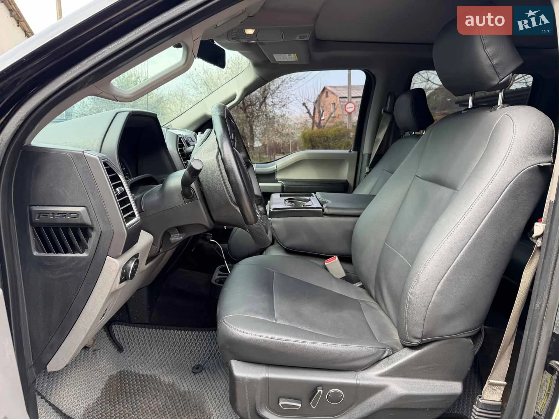 2015 Ford F-150 - мініатюра 15
