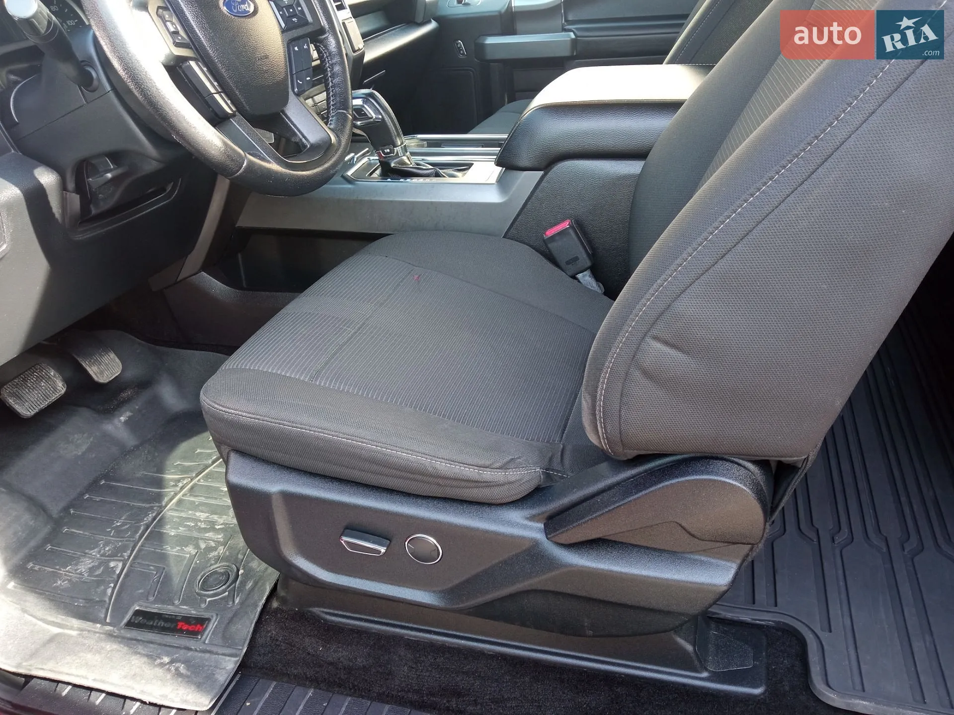 2015 Ford F-150 - мініатюра 4