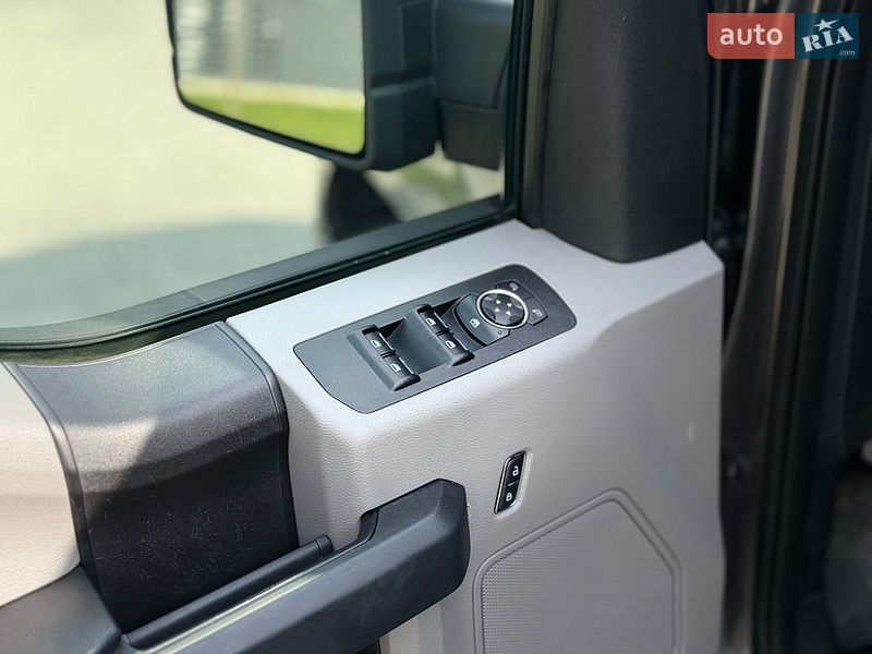 Пікап Ford F-150 2015 в Ковелі