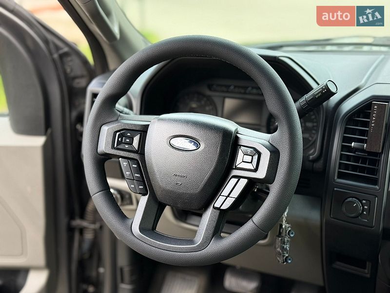 Пікап Ford F-150 2015 в Ковелі