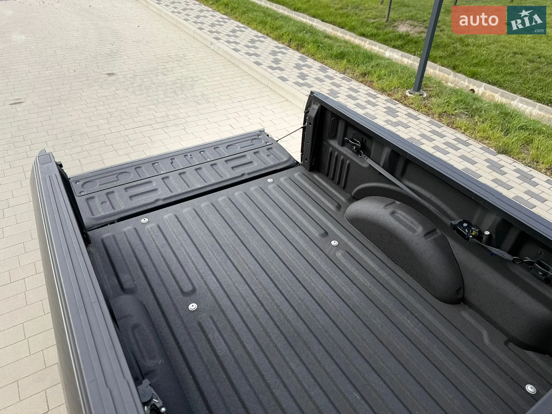 2015 Ford F-150 - мініатюра 157