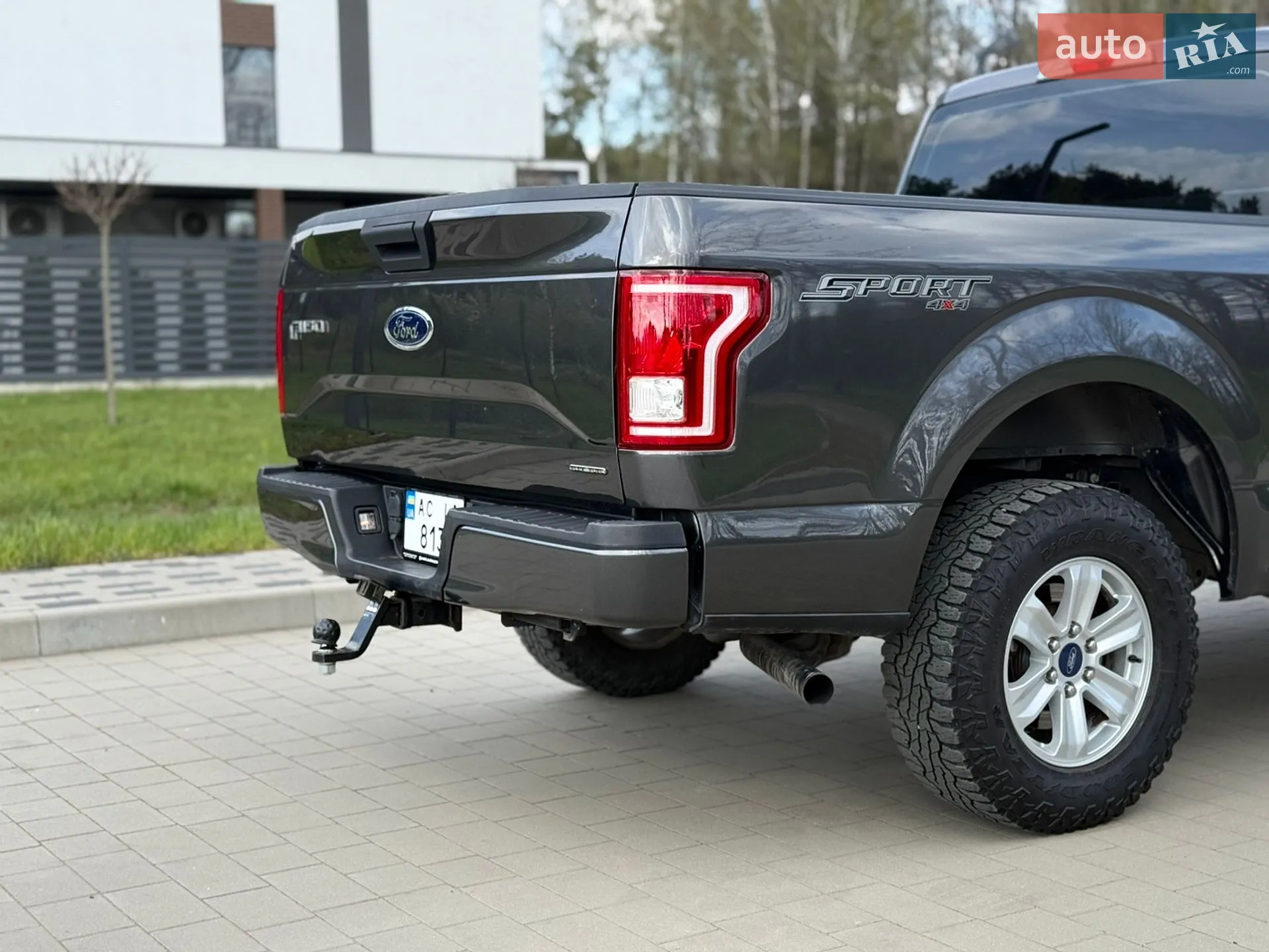 2015 Ford F-150 - мініатюра 166