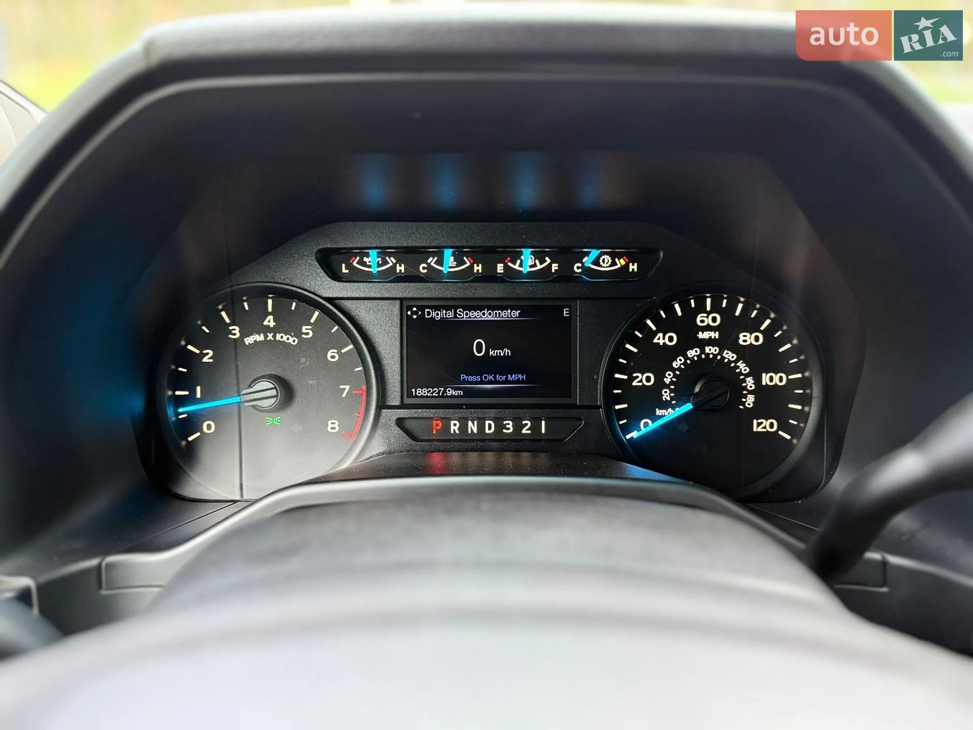 2015 Ford F-150 - мініатюра 175