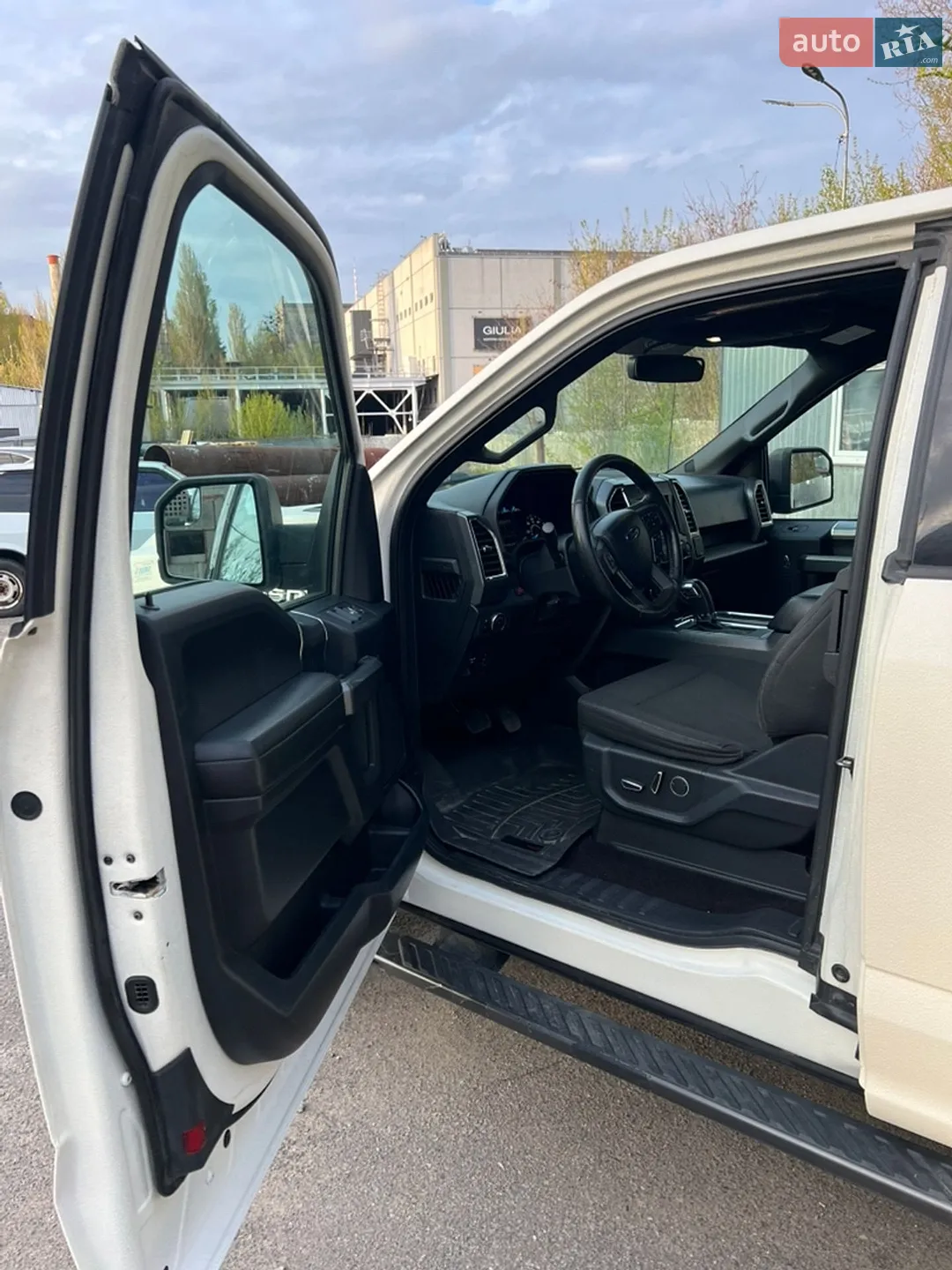 2015 Ford F-150 - мініатюра 16