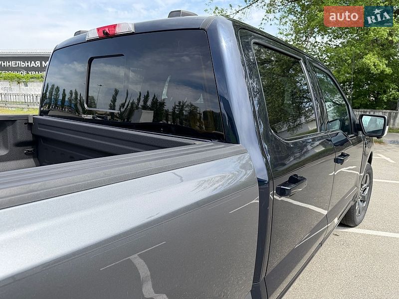 Пикап Ford F-150 2023 в Киеве