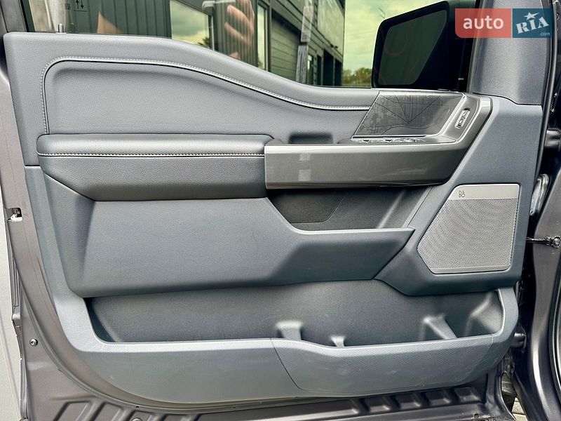 Пикап Ford F-150 2022 в Киеве