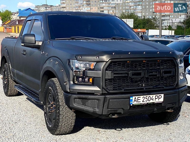 Пикап Ford F-150 2016 в Ровно