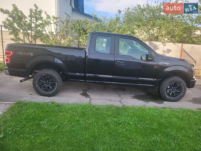 Пікап Ford F-150 2019 в Варві